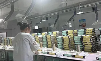 Nicotine Pouch Display is producing.