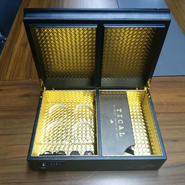 Luxury wooden cigar storage box with gold interior lining