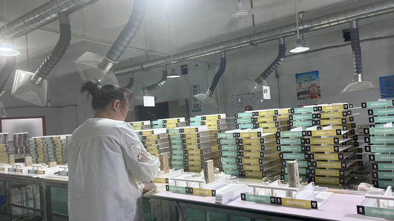 Nicotine Pouch Display is producing.